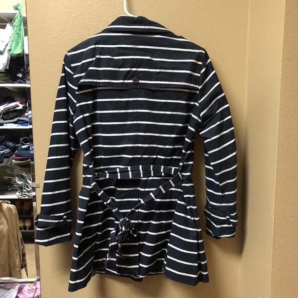 Banana Republic navy & white striped trench coat. - Picture 6 of 6